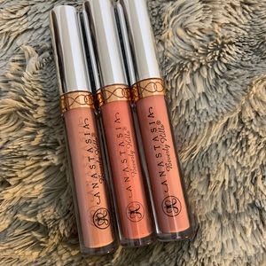 Anastasia Beverly Hills liquid lipstick bundle
